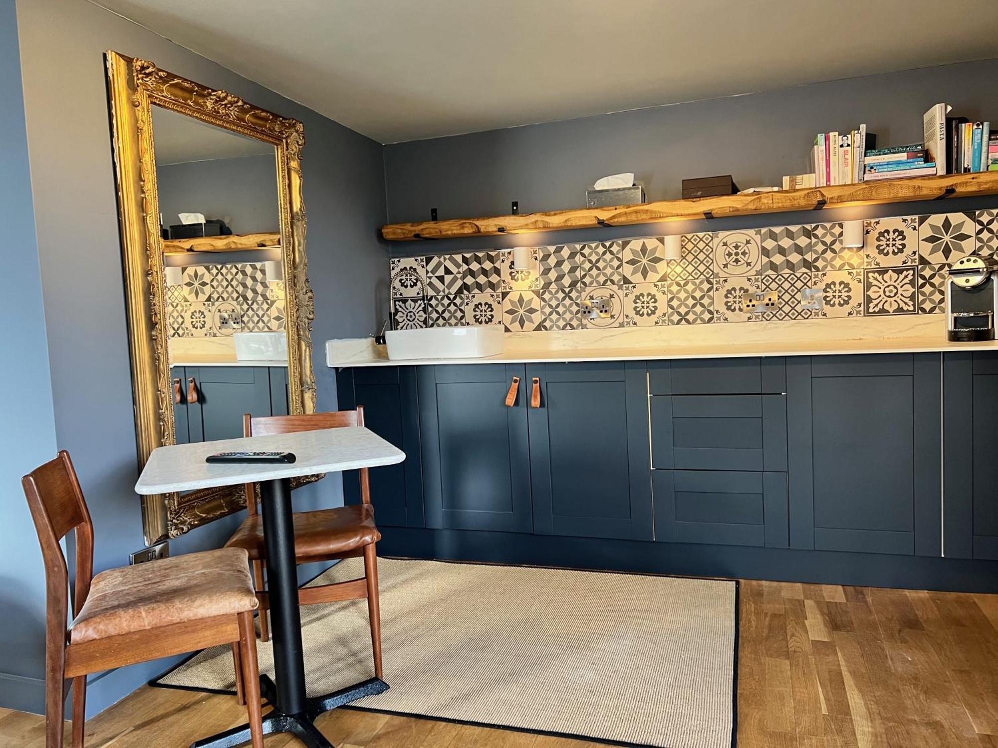 Rockmount Rooms & Apartment Tavistock  Buitenkant foto